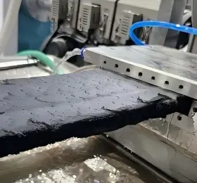 Yongte résout du jour au lendemain le défaut d'extrusion de terrasse en WPC pour un client canadien