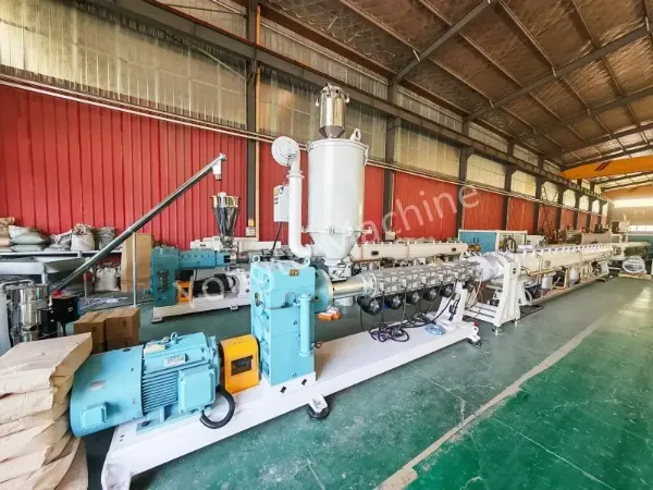 Machine de fabrication de tuyaux électriques MPP en Chine