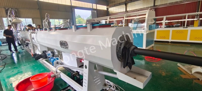 Machine de fabrication de tuyaux en PE modifiés au graphène pour un client chinois